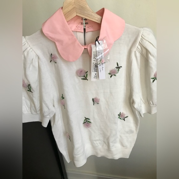 NWT Alice + Olivia Chase Puff Sleeve Floral Embroidery Collar Pullover Sweater M - Picture 8 of 16